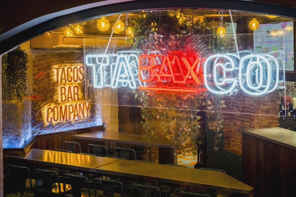 Vista exterior en Diseño restaurante mexicano Tabaxco en Madrid