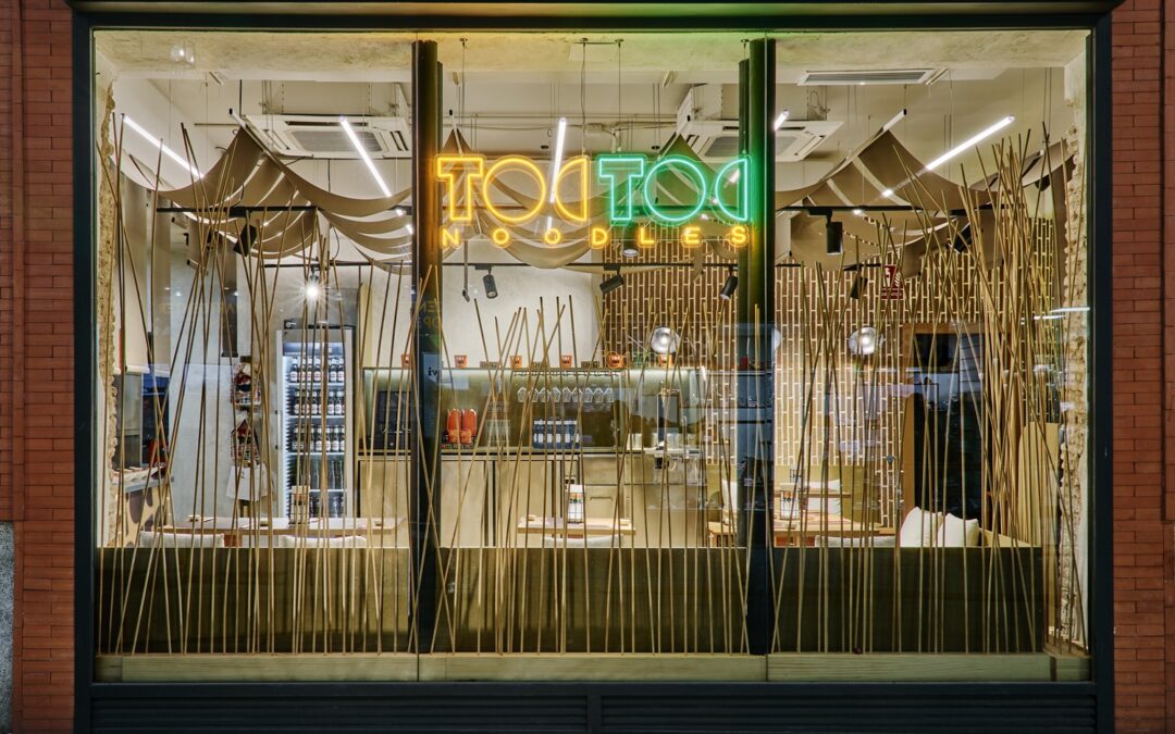 Interiorismo restaurante Toc Toc Noodles